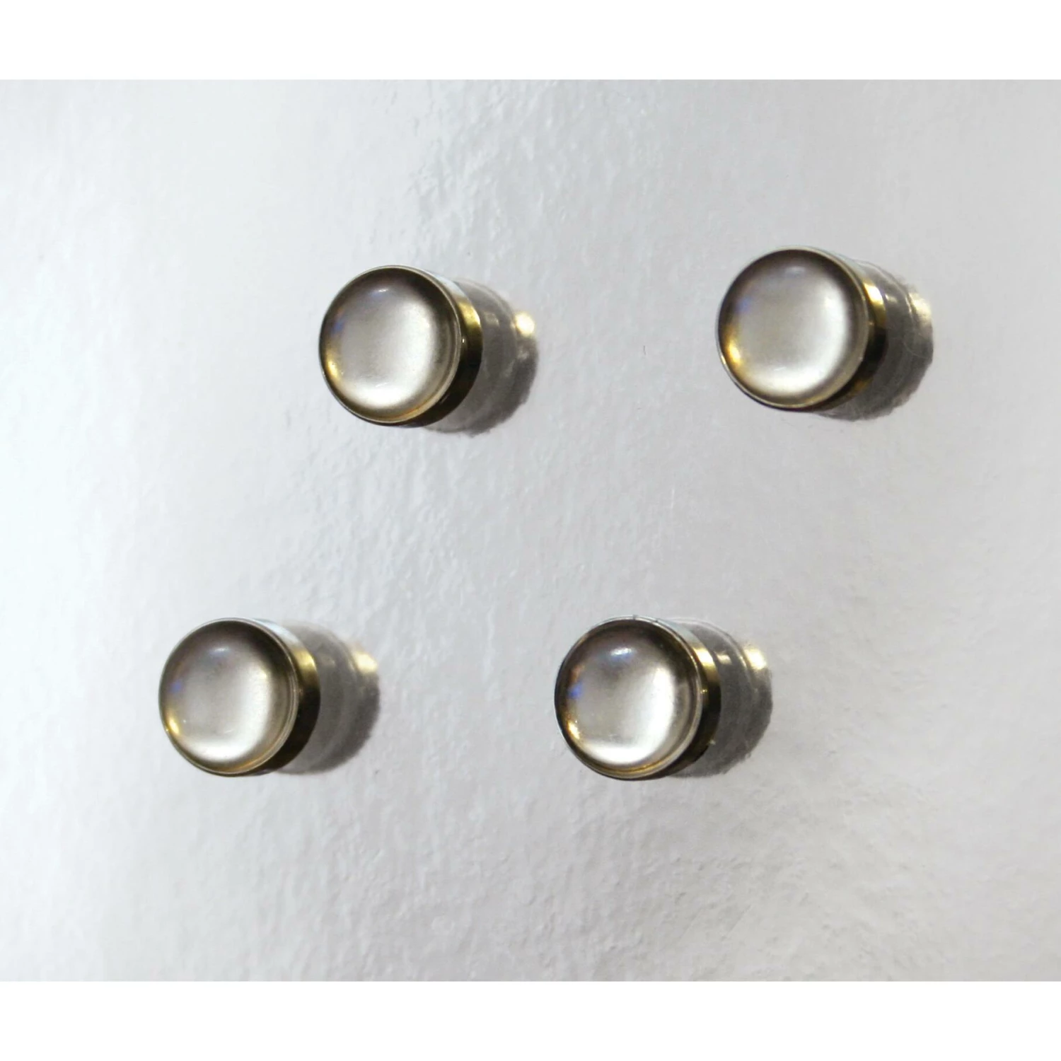 Wexel Art Easy Change Acrylic Floating Frame With Silver Hardware - Image 9